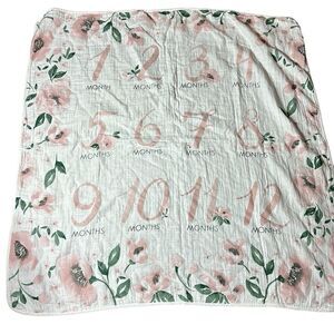 Pottery barn kids baby month tracker blanket floral gauzy 100% organic cotton